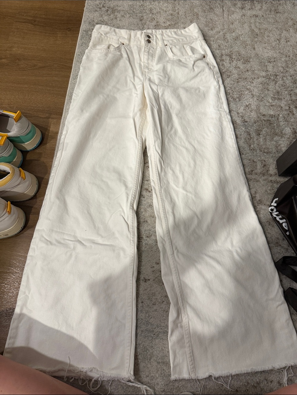 Pull&Bear White Wide-Leg High-Rise Jeans